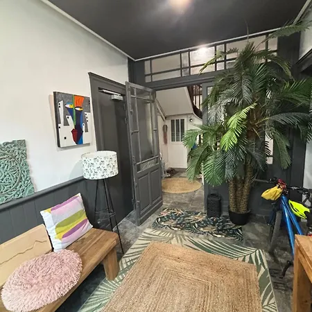 Appartement Nid Urbain Chez Sophie à Bagnères-de-Bigorre Extérieur photo