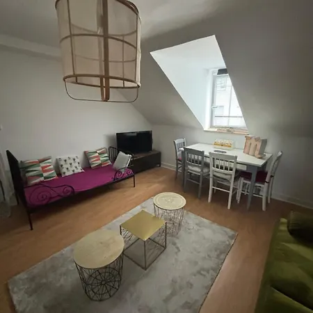 Appartement Nid Urbain Chez Sophie à Bagnères-de-Bigorre Extérieur photo